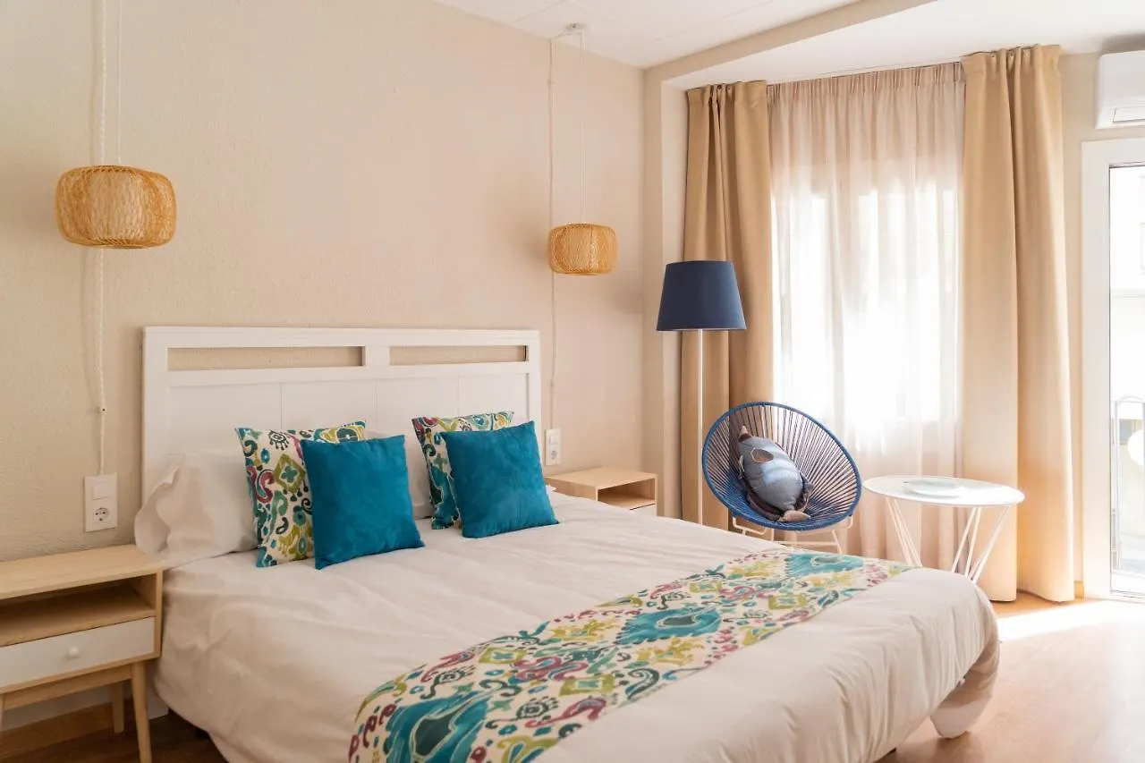 Hotel Aubi contacts
